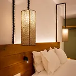 Eleals Boutique فندق