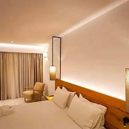 Eleals Boutique 4* Πέραμα