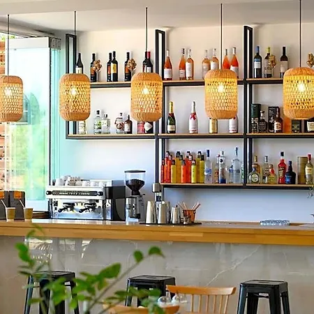 Eleals Boutique Hotel