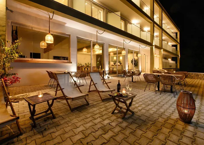 Eleals Boutique Hotel 4*