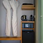 Eleals Boutique Πέραμα
