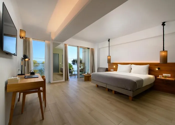 Hotel Eleals Boutique 4*